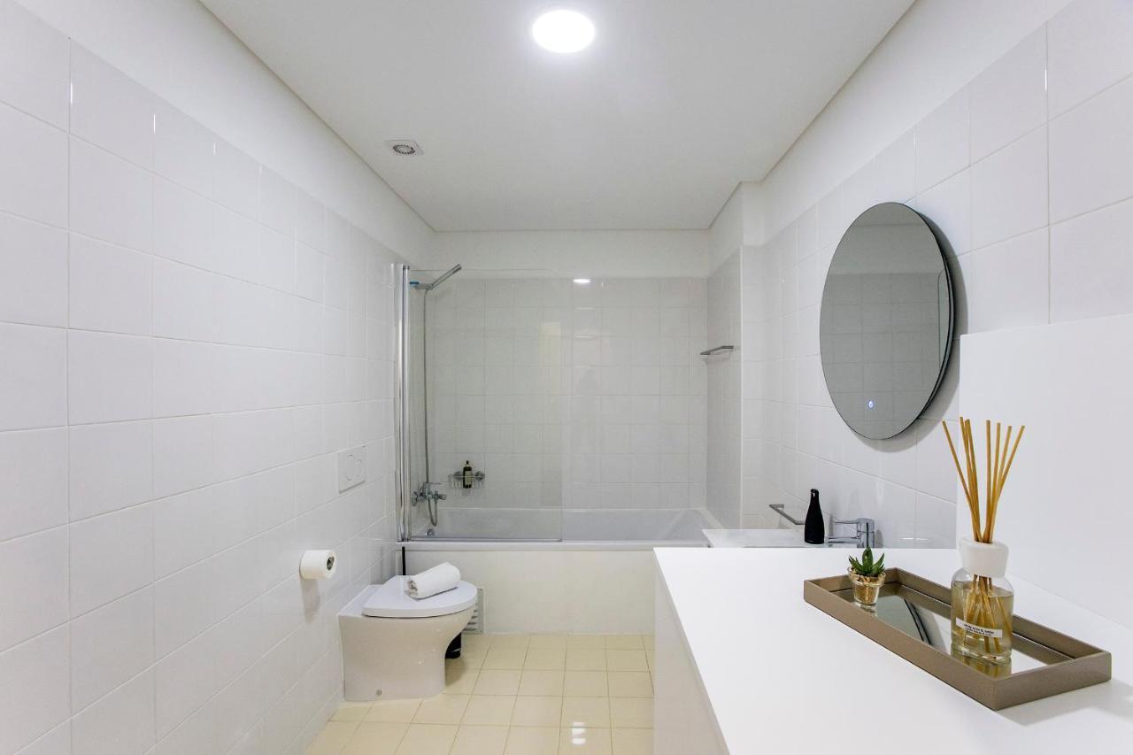 بورتو Superb 1Br Flat W/ Garden, Ac & Free Parking By Lovelystay المظهر الخارجي الصورة