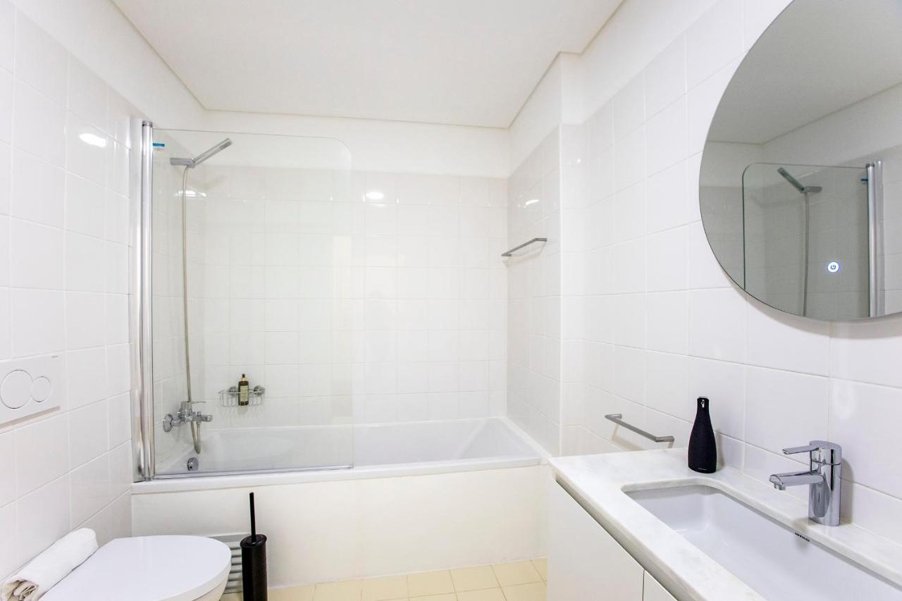 بورتو Superb 1Br Flat W/ Garden, Ac & Free Parking By Lovelystay المظهر الخارجي الصورة